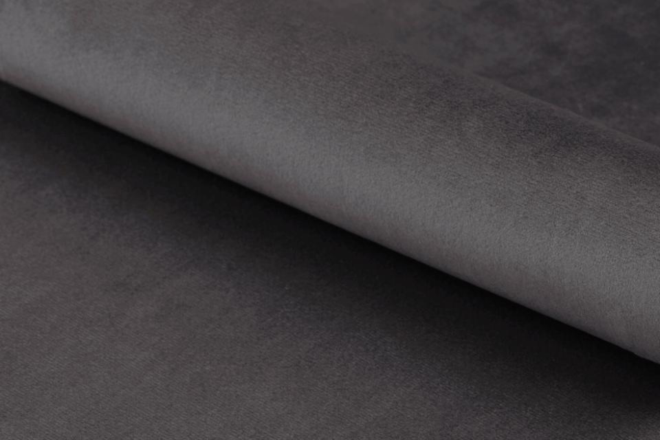 „Cross" Armchair — Tufted Velvet on a Metal Base